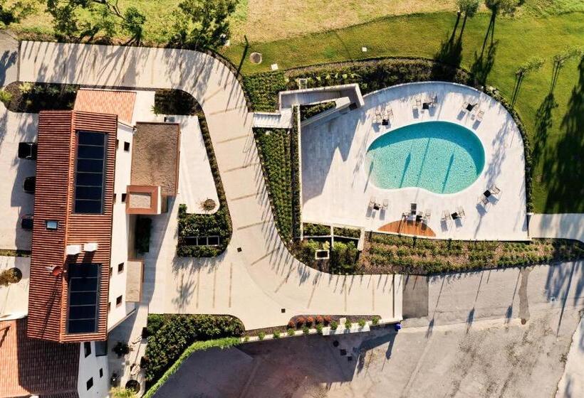 استراحتگاه Relais Althea Azienda Agrituristica