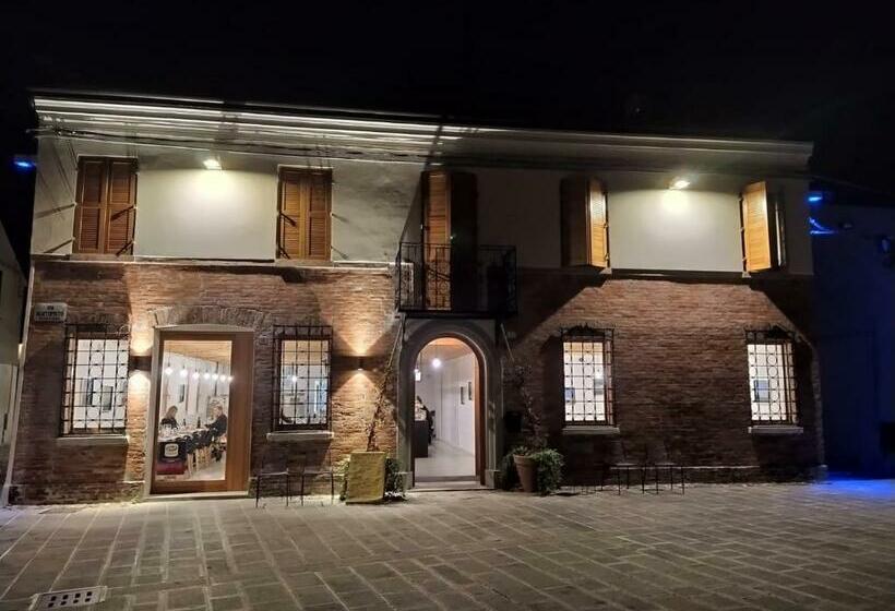 هاستل Locanda Del Delta