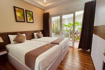 هتل Lotus Garden Muine Resort & Spa