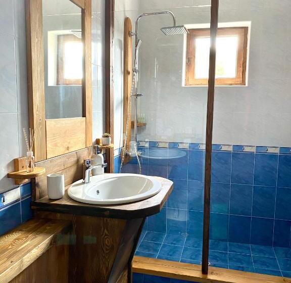 ペンション Family Hotel Byalata Kashta