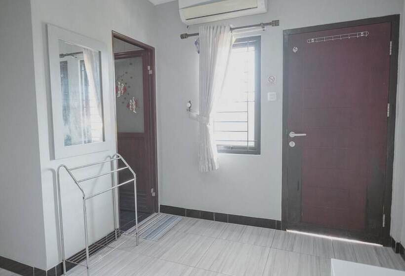 پانسیون Reddoorz Syariah Near Kantor Walikota Jambi