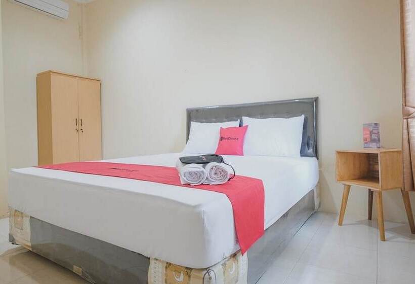 پانسیون Reddoorz Syariah Near Kantor Walikota Jambi