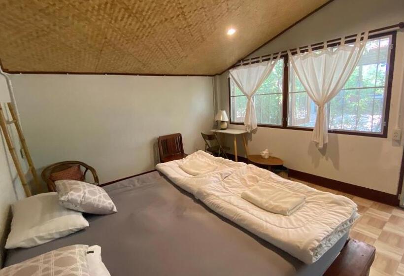 هاستل Brown House Chiangdao