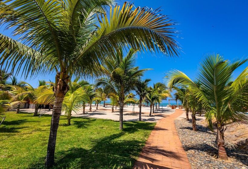 هتل Bungalows & Suites Punta Camarón