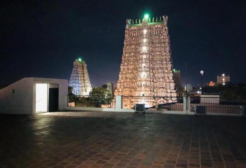 هتل Temple View Annex