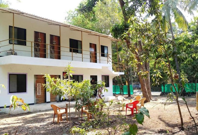 Курорт Lotus Cottage