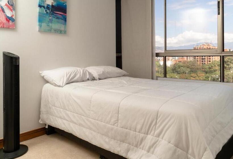 Aptos Alcazar Oviedo By Housy Host