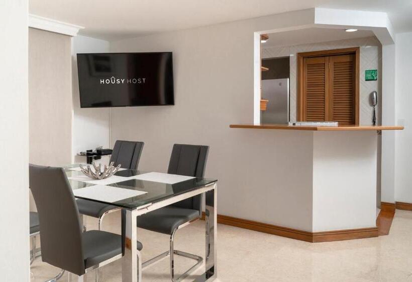 Aptos Alcazar Oviedo By Housy Host