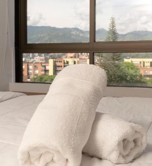 Aptos Alcazar Oviedo By Housy Host