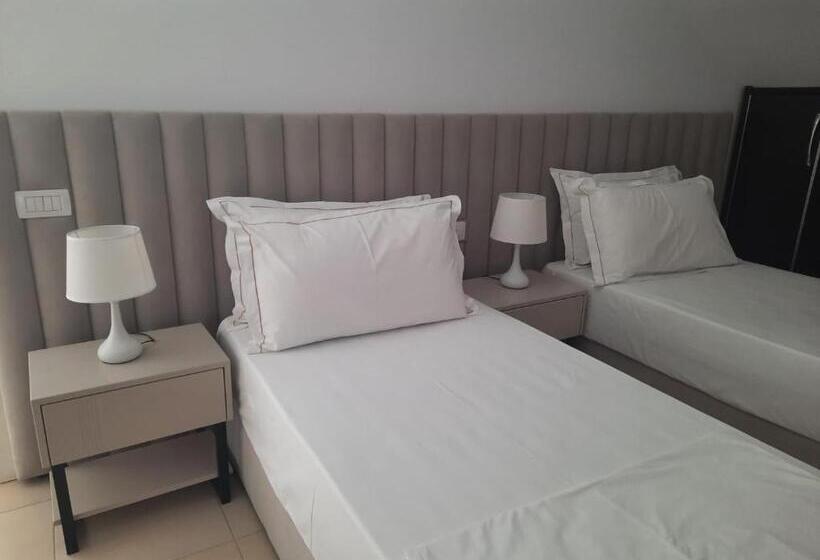 تختخواب و صبحانه Guesthouse Pelivani