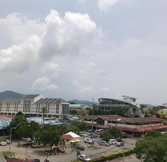 هتل Seri Kangsar Kk