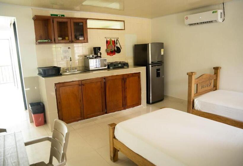پانسیون Rocky Cay Lodging