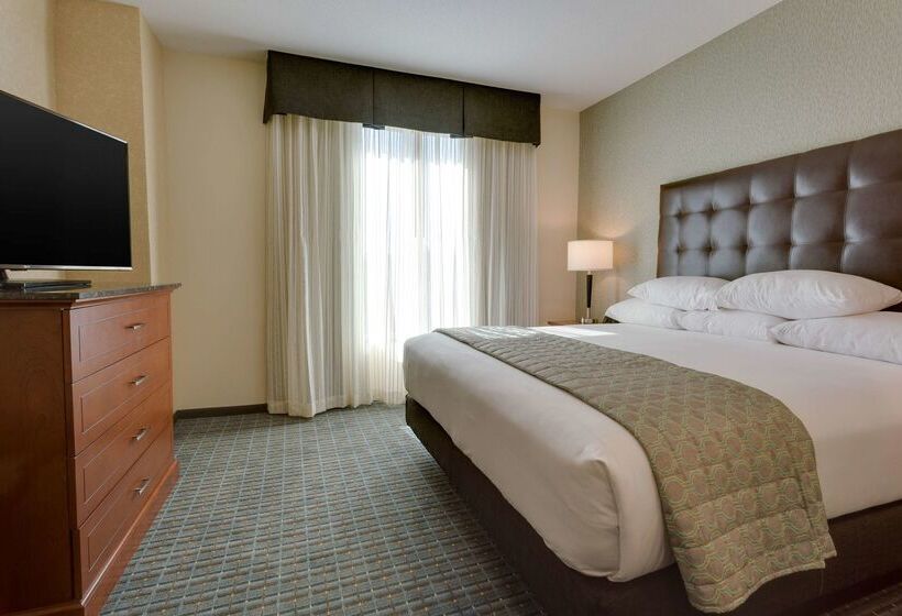 בית מלון כפרי Drury Inn & Suites Gainesville