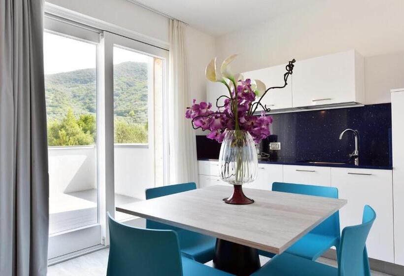 هتل Primavera Apartmentsuites