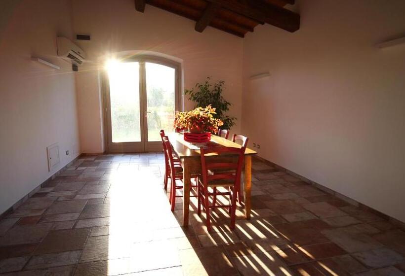 ホテル Agriturismo I Due Casali