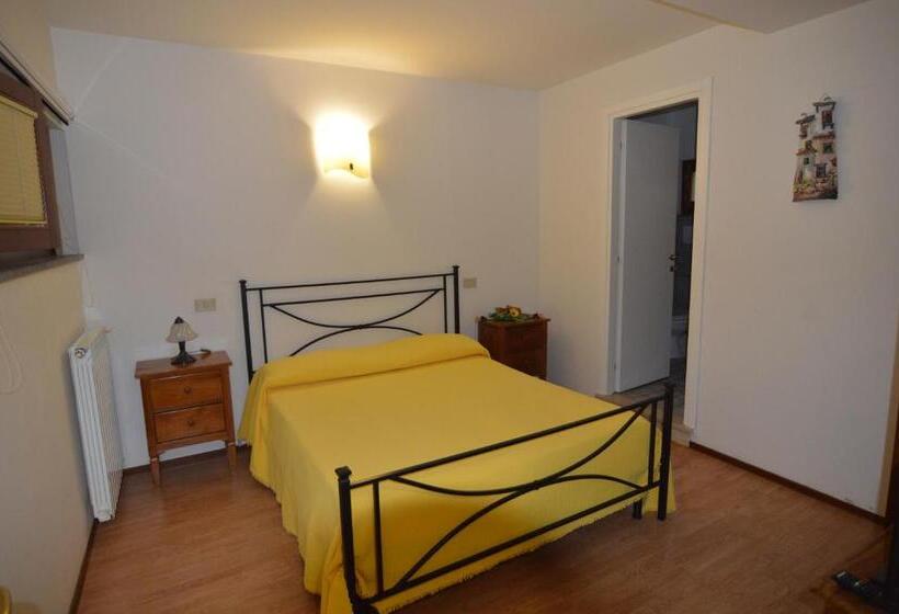 ホテル Agriturismo I Due Casali