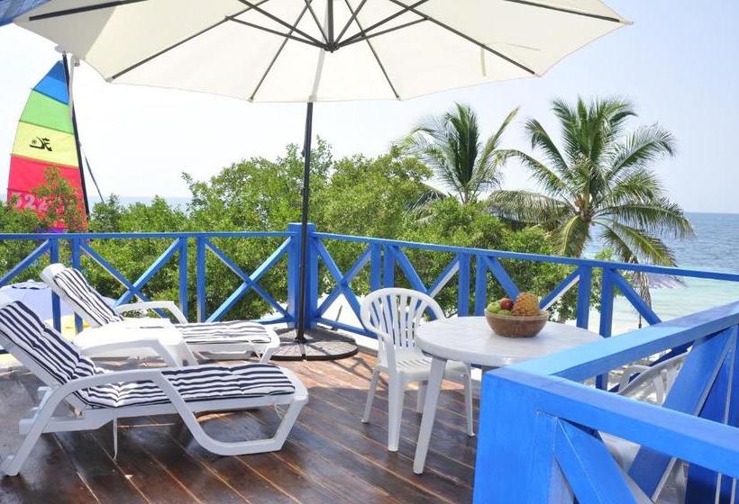 پانسیون Casa Gaviota Baru Beach House