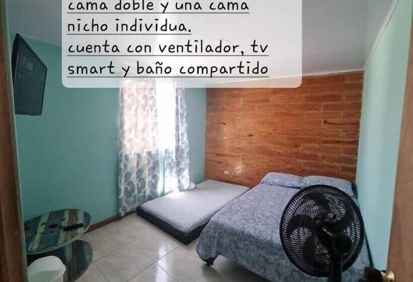 پانسیون Casa Hostel San Andres