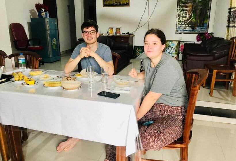 پانسیون Dambulla Tourist Resort