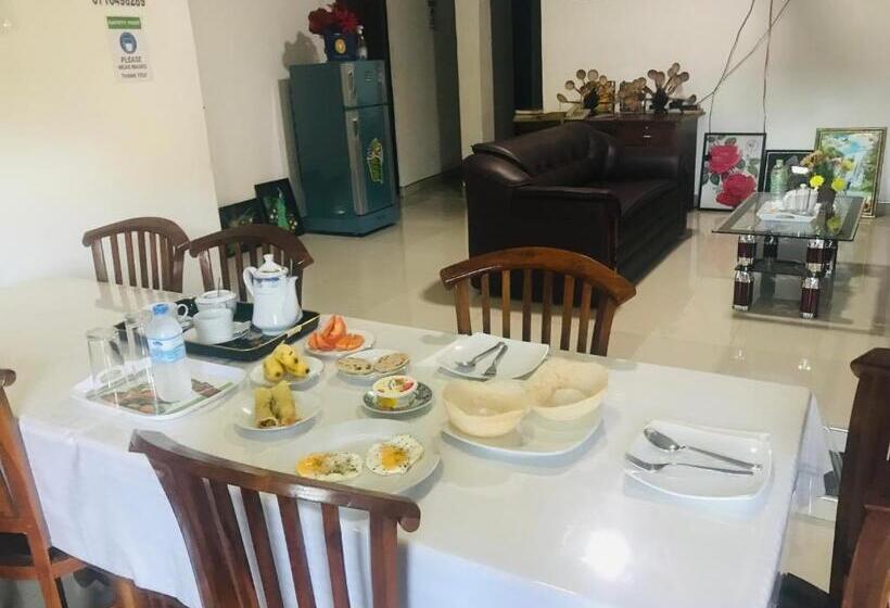 پانسیون Dambulla Tourist Resort