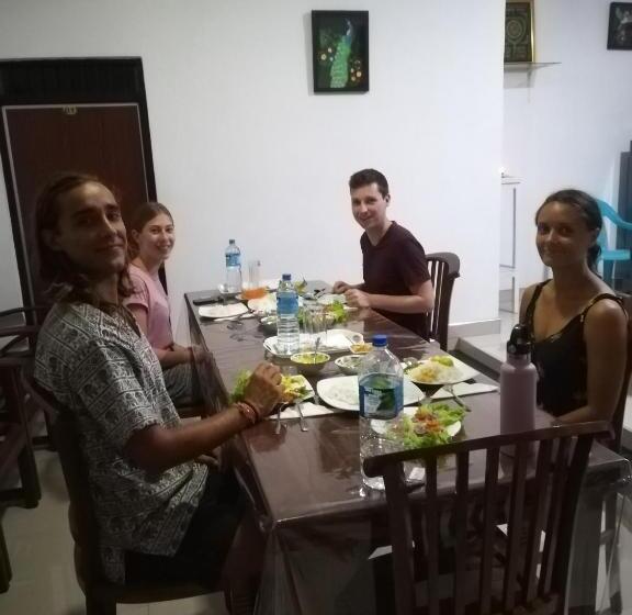 پانسیون Dambulla Tourist Resort