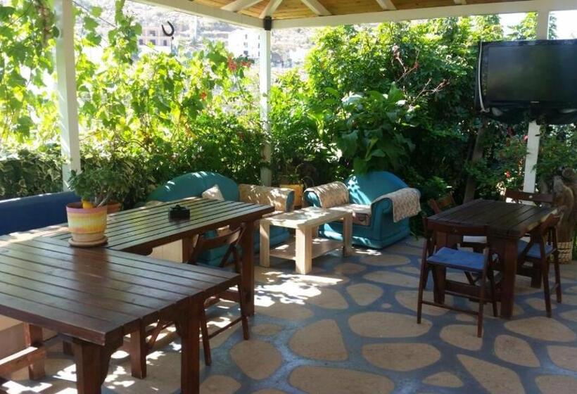 پانسیون Guesthouse Villa Joanna&mattheo