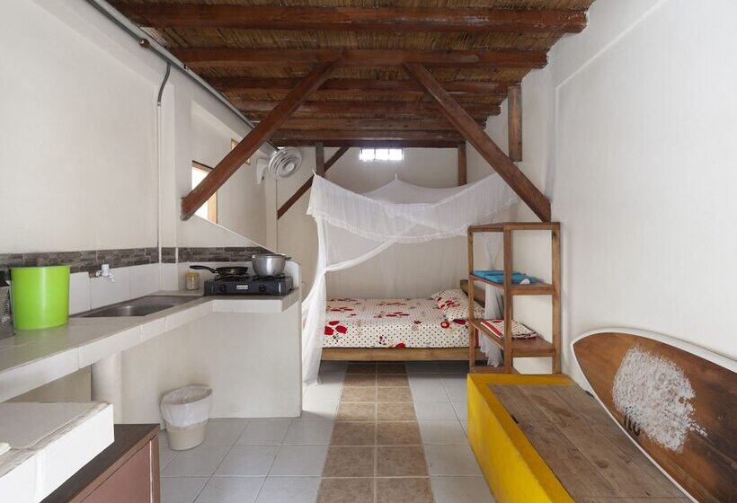پانسیون La Casa Mompiche