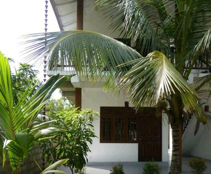 پانسیون Little Sunshine Guest House & Restaurant