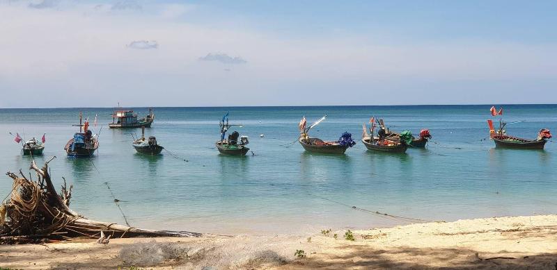پانسیون Naiyang Seaview Place Resort