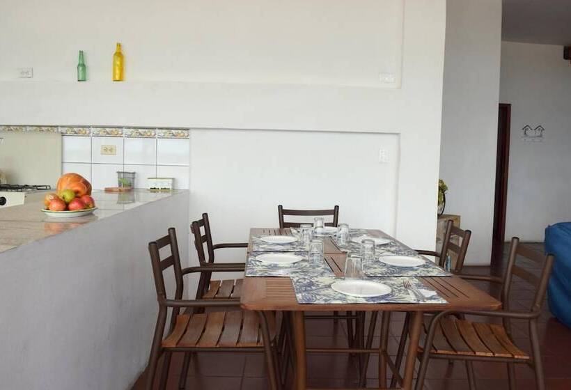 پانسیون Posada Del Mar