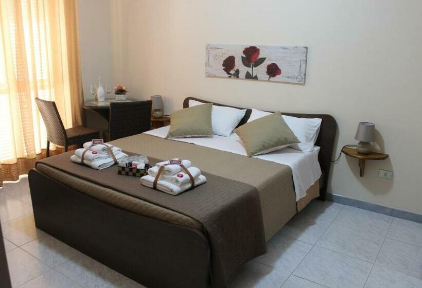 پانسیون Residenza Arena