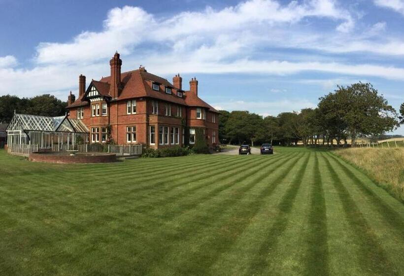 پانسیون Sandhill House