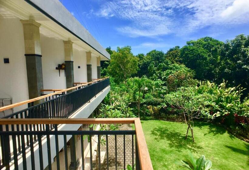پانسیون Uluwatu Made Guesthouse