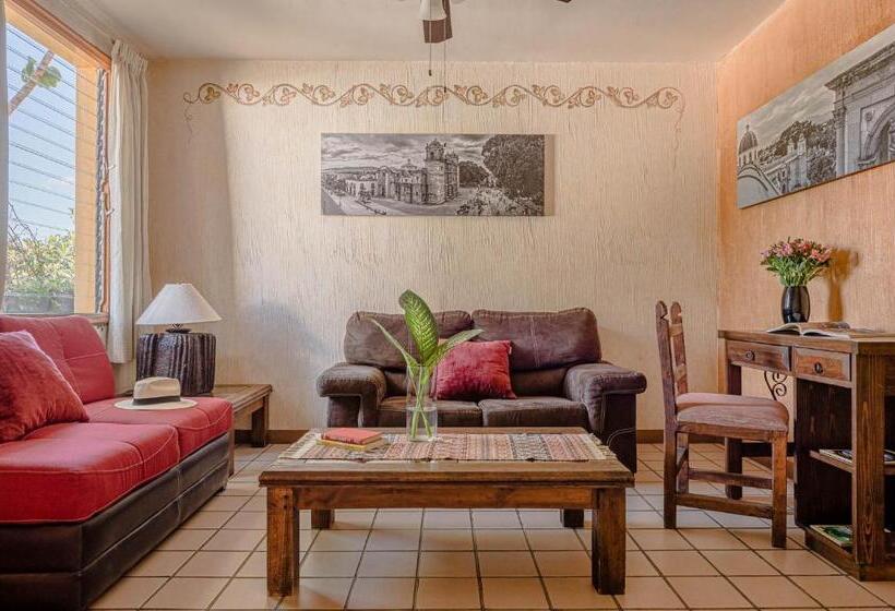Suites Parador Santo Domingo De G