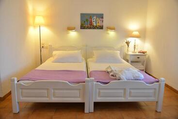 Anofli Suites