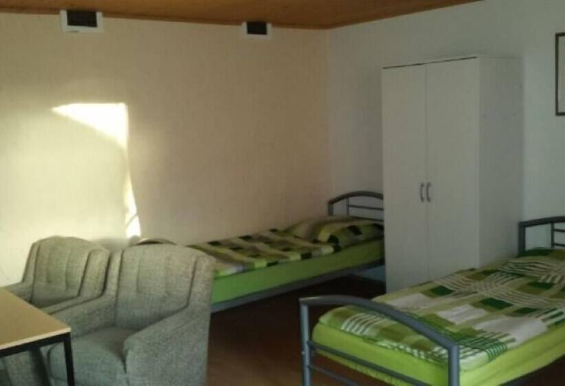 Gaestehaus Willis  Monteurzimmervermietung