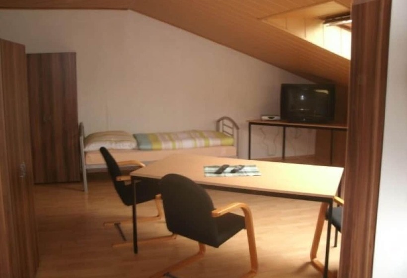 Gaestehaus Willis  Monteurzimmervermietung