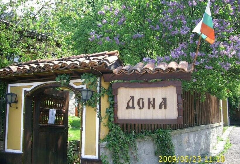 پانسیون Dona Guest House Horse Riding