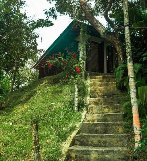 پانسیون Kalahe House