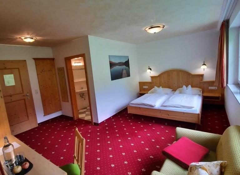 پانسیون Landhaus Gastein