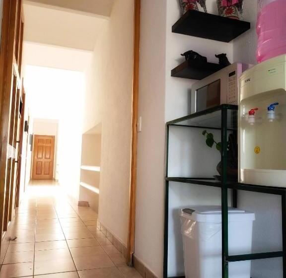 پانسیون Posada De Los Angeles