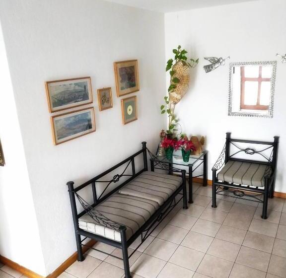 پانسیون Posada De Los Angeles