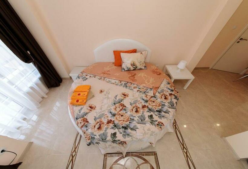پانسیون Sandanski Peak Guest Rooms