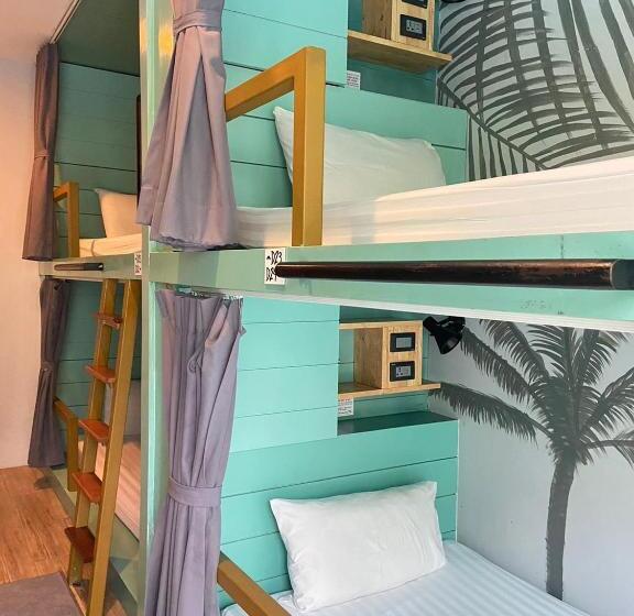 پانسیون The Snug Airportel   Phuket Airport