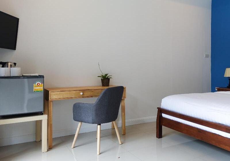 پانسیون The Snug Airportel   Phuket Airport