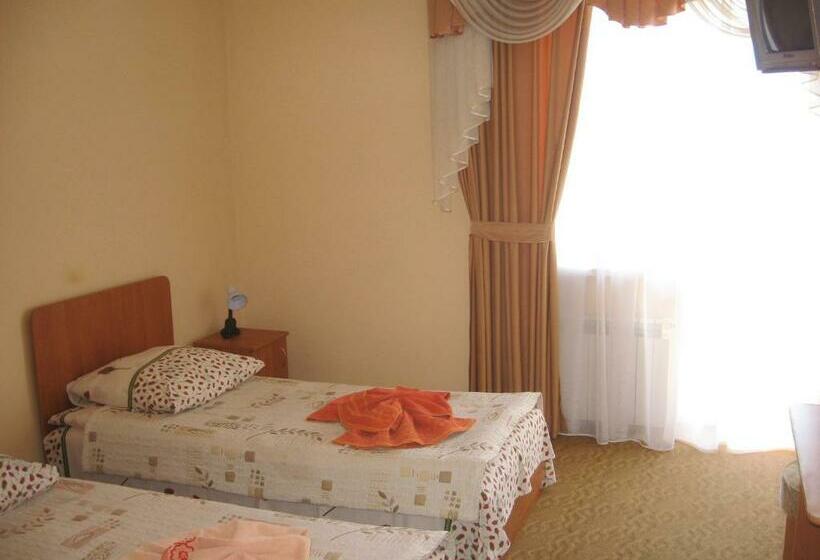 بنسيون Vian Guest House