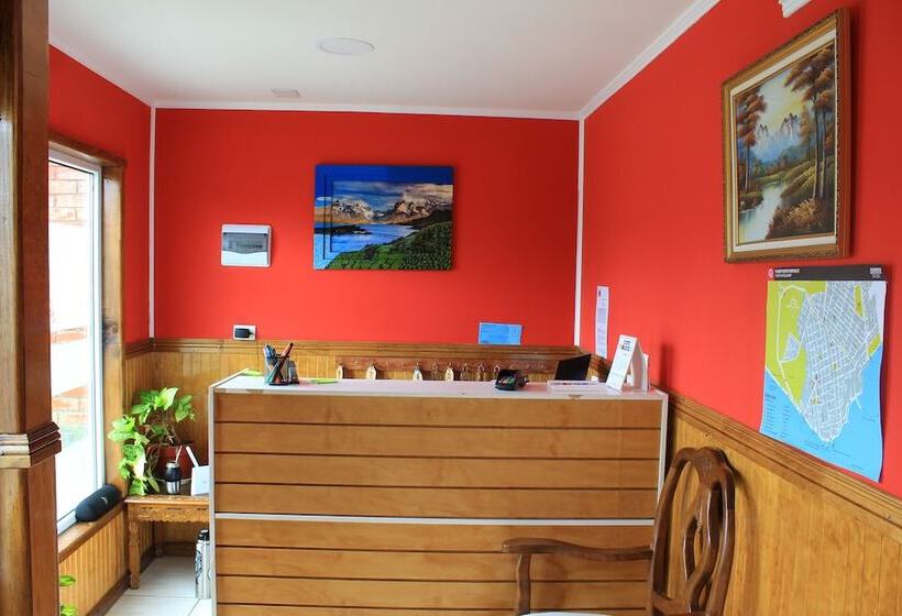 هاستل Hostal America En Puerto Natales