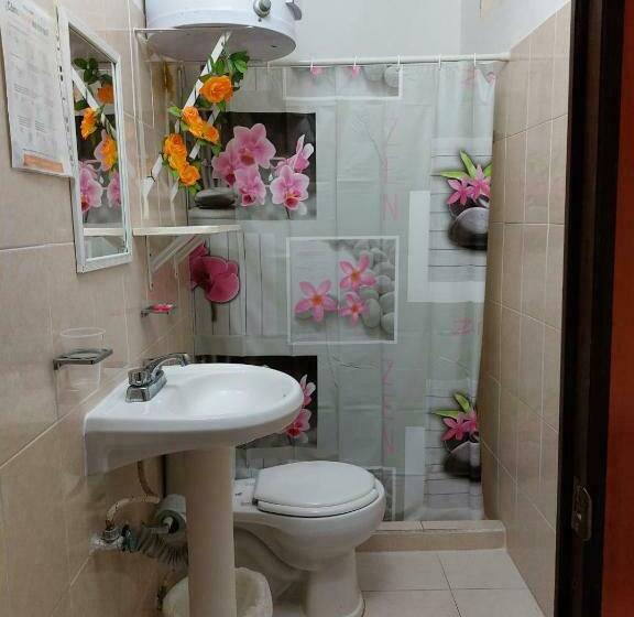 Alme Hostel