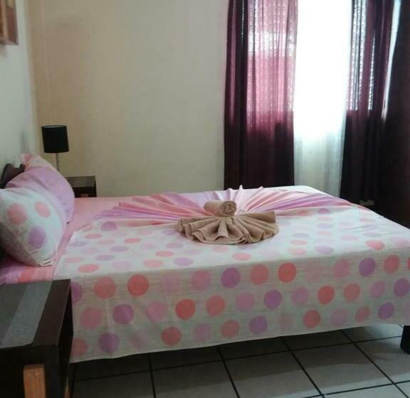 Alme Hostel