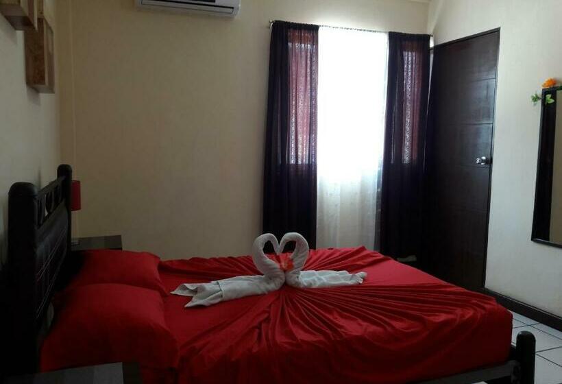 Alme Hostel